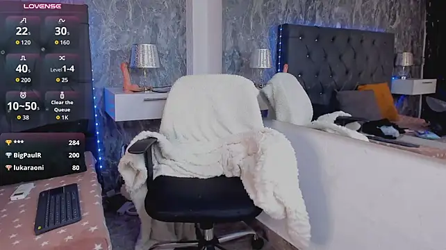 Chat XXX ao vivo de celeste_bluee