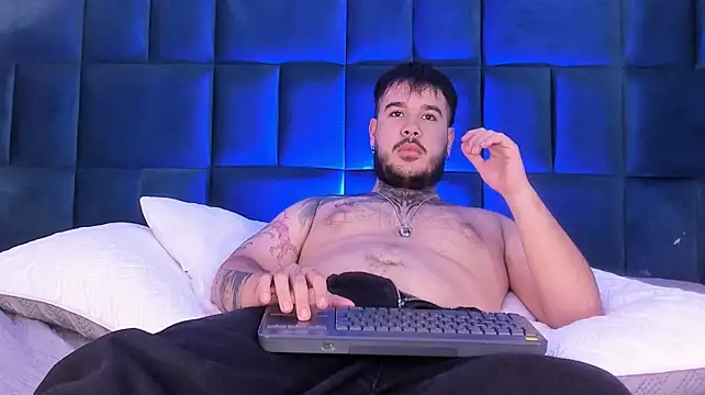 Онлайн чат XXX DanteBlossom