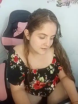 Kloe_Gianna 现场XXX聊天