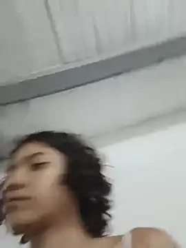 XXX chat uživo modela shantallmendy