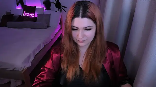 XXX chat uživo modela FieryMilena