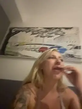 Show de Juuhschmitt na webcam