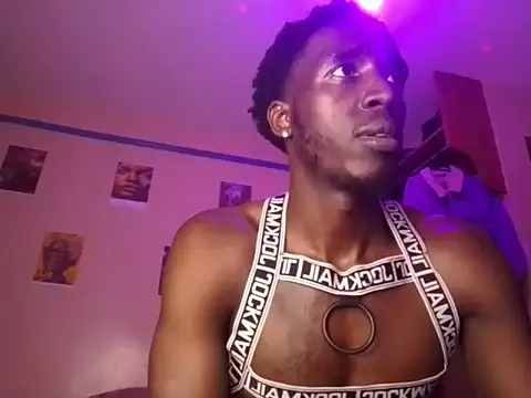 Chat +18 de PrinceAmari ao vivo