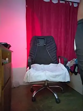BadboyX333 XXX чат на живо