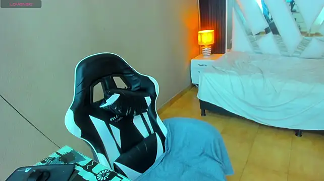 Živý XXX chat madame_rossee
