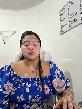 Chat XXX en directo de AlessiaBloom_