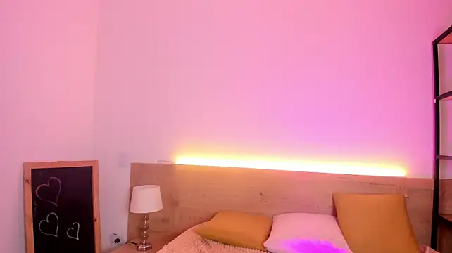 AlissonSmiith Adlı Modelin Canlı XXX Sohbeti