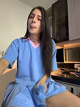 Camistar18 XXX чат на живо