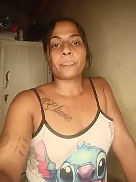צ'אט XXX בשידור חי של Giselabrunette25