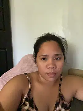 Chat XXX ao vivo de -CLARAMommy-