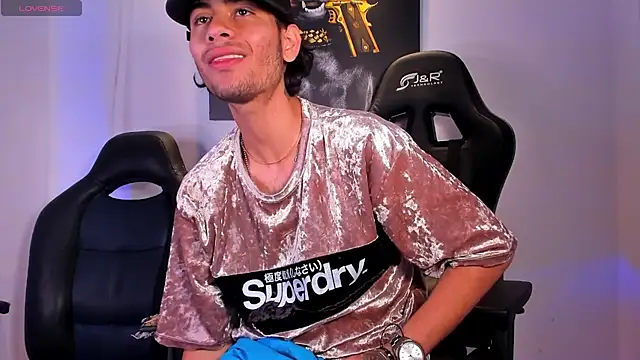 XXX chat uživo modela konaland