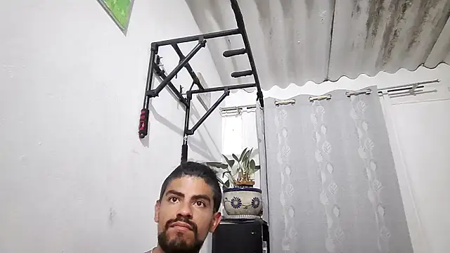 Chat XXX Live JBond007BBC