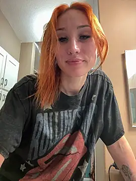 ThornsandHoney's Live XXX Chat