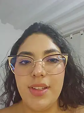 Chat +18 de Milysins ao vivo