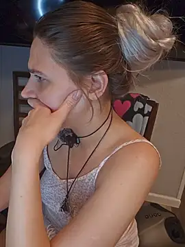 Chat XXX en directo de ScarletsWeb