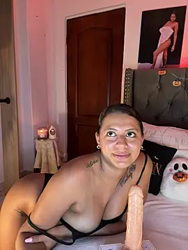 ema_zoe Adlı Modelin Canlı XXX Sohbeti