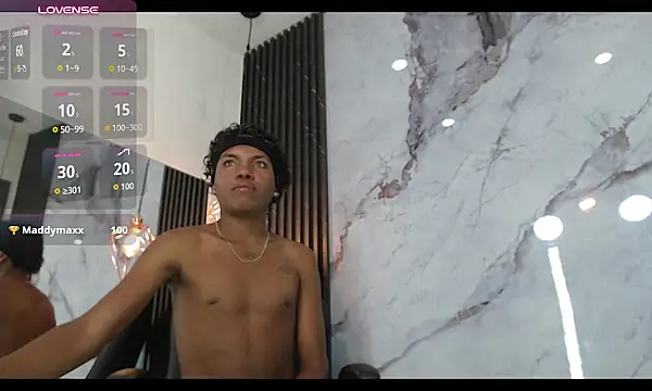 AlessandroBlack_ Live XXX-Chat