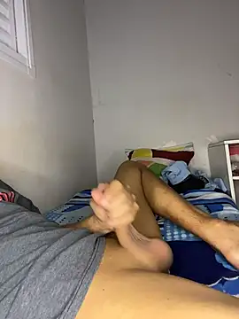 Chat +18 de Alexhot1906 ao vivo