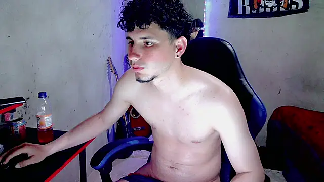 Atom_Hot: απευθείας συνομιλία ΧΧΧ
