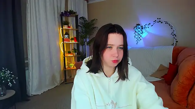 MooonlightSky Adlı Modelin Canlı XXX Sohbeti