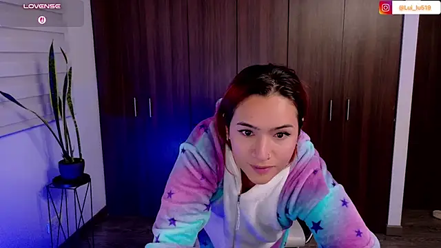 Chat XXX en directo de ImLui_lu