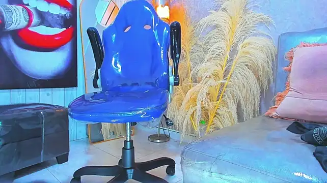 Živý XXX chat RicoBrown777_
