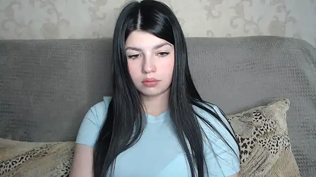 Živý XXX chat KisaModel