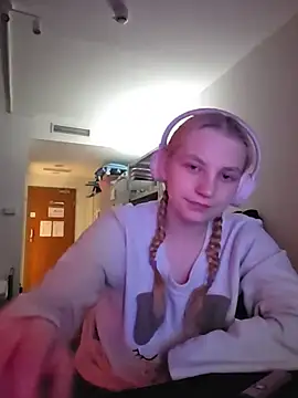 LiyaKasper Live XXX-chat