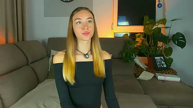 Chatroom XXX en direct de SugarSkye