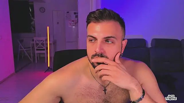 צ'אט XXX בשידור חי של Jace_Thorne