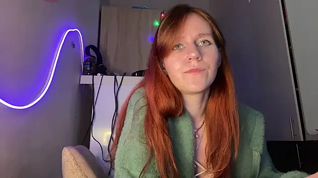 EllenMoorhead's Live XXX Chat