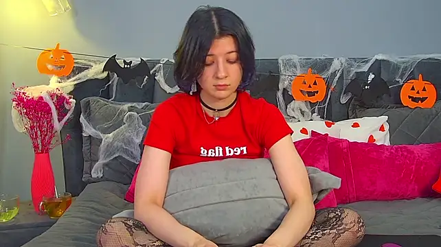 دردشة AnneAvelin الجنسية المباشرة