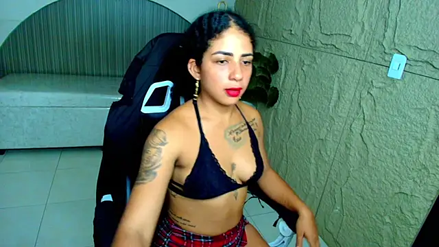 tiffany__r's Live XXX Chat
