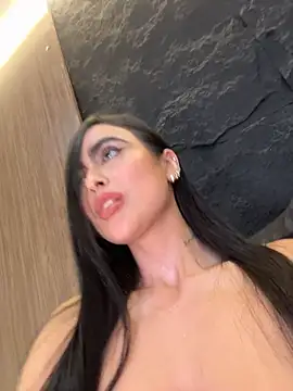 Alexandra_duque Chat XXX in diretta