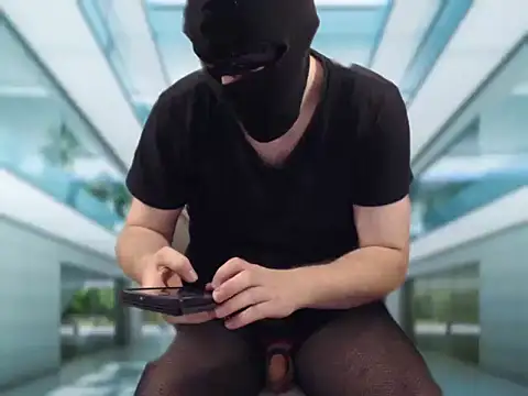 Вебкам-шоу StraightForBi29