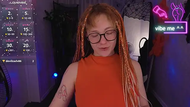 Ricki_Bloom: онлайн-секс-чат
