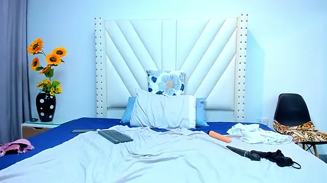 Živý XXX chat Paulynavera