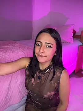 NandaVixen Chat XXX in diretta