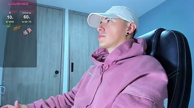LOBO_ALPHA 라이브 XXX 채팅