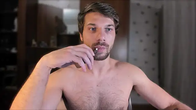 Tony_Wolf Chat XXX in diretta