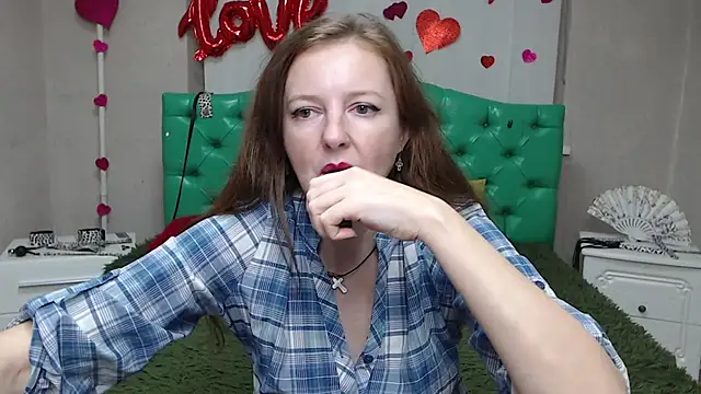 Czat XXX na żywo – MeganPirs