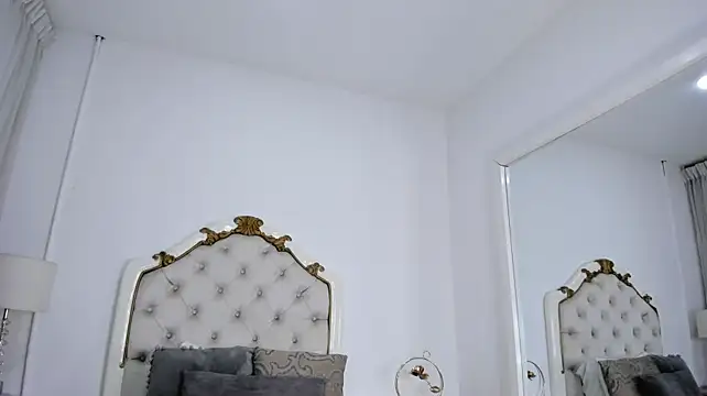 Pamela_thompson7: онлайн-секс-чат