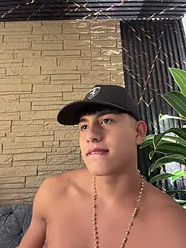 Chat XXX ao vivo de Lander_Cruz