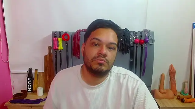 Alejandro_bdsm XXX чат на живо