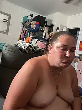 SexyNikki6969: онлайн-секс-чат
