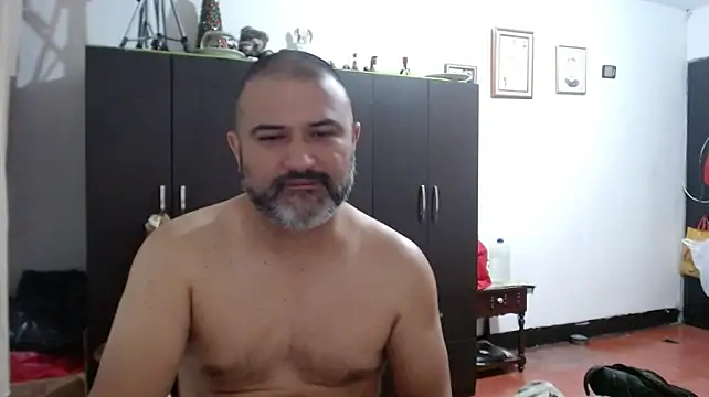 Chatroom XXX en direct de MatteoSky