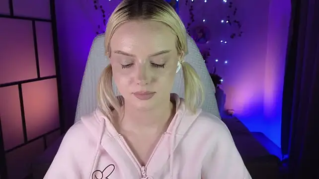 mimi_boobo's Live XXX Chat