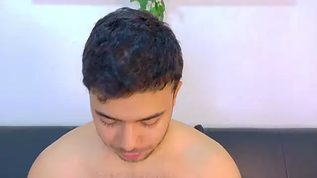TylerWest_ Live XXX-Chat