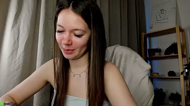 Chat XXX en directo de Nicole_Charm