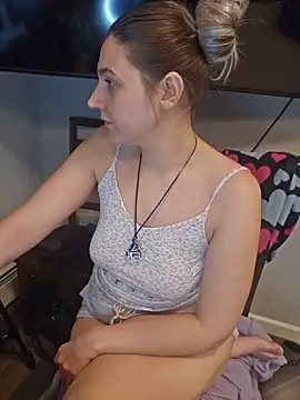 ScarletsWeb's Live XXX Chat
